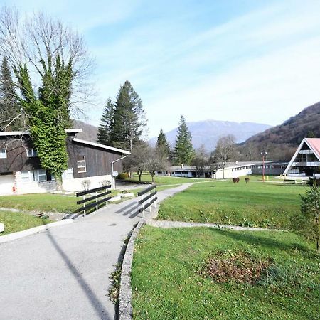 Отель Np Sutjeska Paviljon A Тьентиште Экстерьер фото