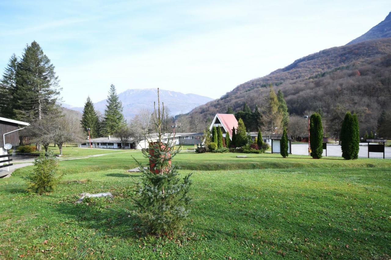 Отель Np Sutjeska Paviljon A Тьентиште Экстерьер фото